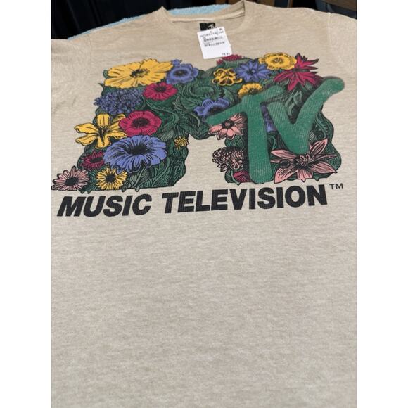 MTV 2024 Floral Tee 100% Cotton Beige Women's Small - Picture 9 of 12